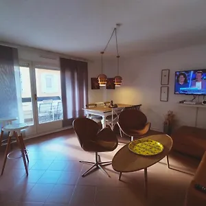 Super Appartement 2 A 6 Pers Garage Prive, Centreville, Plage 150M, 2 Terrasses Appartement